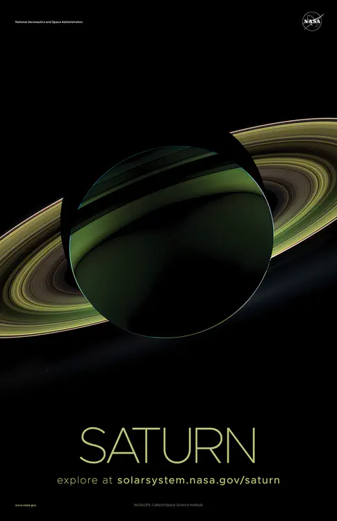 La nave espacial Cassini de la NASA entregó [esta gloriosa vista de Saturno](https://solarsystem.nasa.gov/resources/664/a-splendor-seldom-seen/), tomada mientras la nave espacial estaba a la sombra del planeta. Crédito: NASA/JPL-Caltech/Instituto de Ciencias Espaciales ⬇️ PDF de alta resolución [aquí](https://solarsystem.nasa.gov/system/downloadable_items/1595_Saturn_D_PDF.zip)